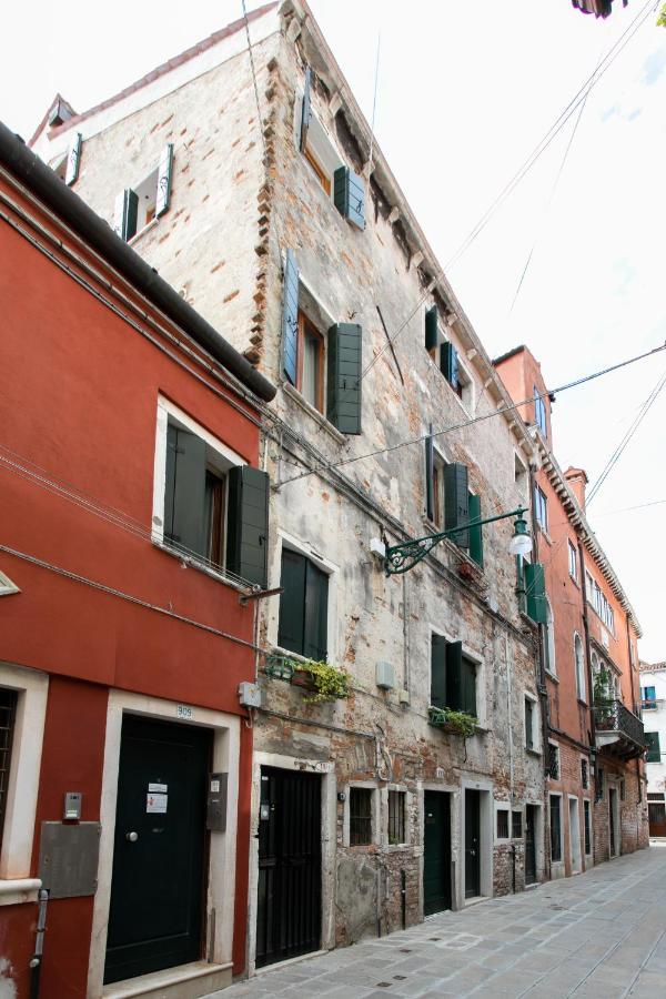 Biennale Gallery Suite Veneza Exterior foto